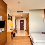 Courtyard Hotel 1Borneo